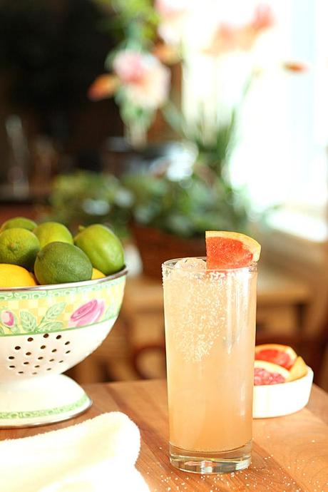 Paloma Cocktail - Tequila, grapefruit juice, lime juice and agave nectar | Creative Culinary