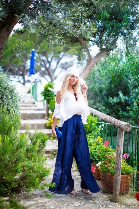 Fitness On Toast Faya Blog Girl Healthy Recipe Nutrition Health Cooking Fish Italy Sea Bass White Lemon Olive Oil Best Restaurant Caesar Augustus Capri Anacapri Breathtaking View Conde Nast Luxury Traveller Award Organic Garden Hotel Travel -20