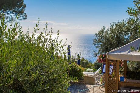 Fitness On Toast Faya Blog Girl Healthy Recipe Nutrition Health Cooking Fish Italy Sea Bass White Lemon Olive Oil Best Restaurant Caesar Augustus Capri Anacapri Breathtaking View Conde Nast Luxury Traveller Award Organic Garden Hotel Travel -4