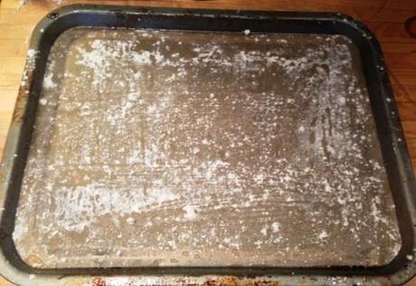greased lined floured sugared baking tin for swiss roll no special pan needed