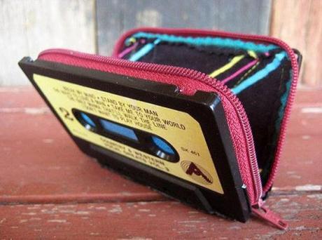 Top 10 Nerdy and Unusual Wallets