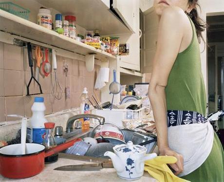 Satomi Shirai Photo Of Woman In Kitchen