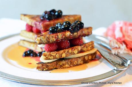 Hemp Fourteener Oat Fruit French Toast