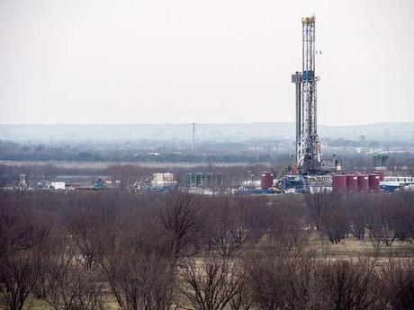 Fractured Fracking Tails: Self-Destruction of an Industry on the Ropes