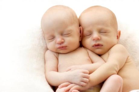 Precautions To Take During Twin Pregnancy