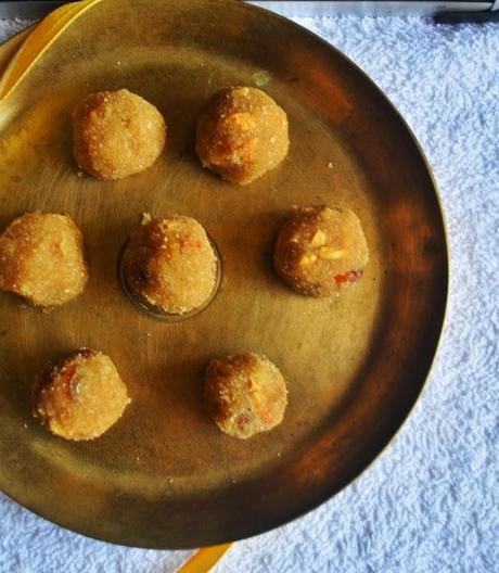 Aval laddoo recipe,how to make aval laddoo | Poha laddoo | Easy festival sweets