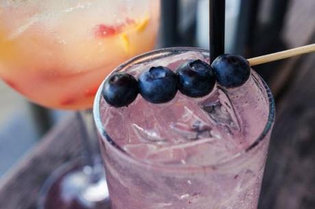 bicycle_thief_cocktails_blueberry_sangria