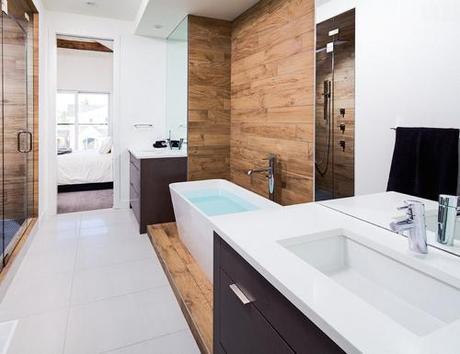 bath-with-wood-tile-wall