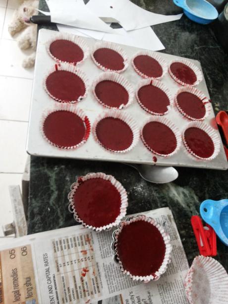 Eggless Red Velvet Cupcakes and Some Excitement
