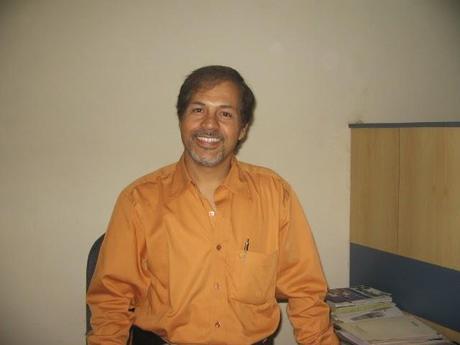 Author Interview: Girdhar Joshi: Journey from Information Technology to Some Mistakes Have No Pardon