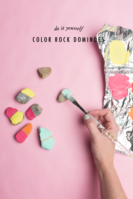 Color rock dominoes