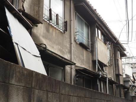P1050010 再開発に消えゆく下町，東池袋 / Higashi Ikebukuro, unpretentious streets and houses are disappearing