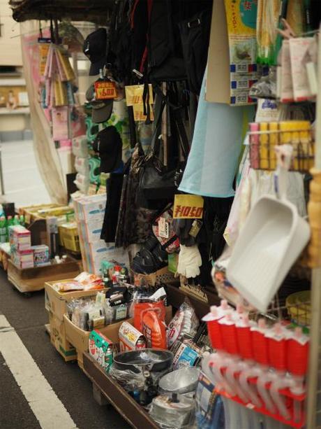 P1050072 再開発に消えゆく下町，東池袋 / Higashi Ikebukuro, unpretentious streets and houses are disappearing