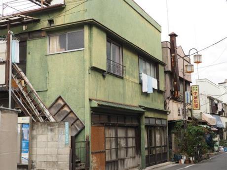 P1050052 再開発に消えゆく下町，東池袋 / Higashi Ikebukuro, unpretentious streets and houses are disappearing