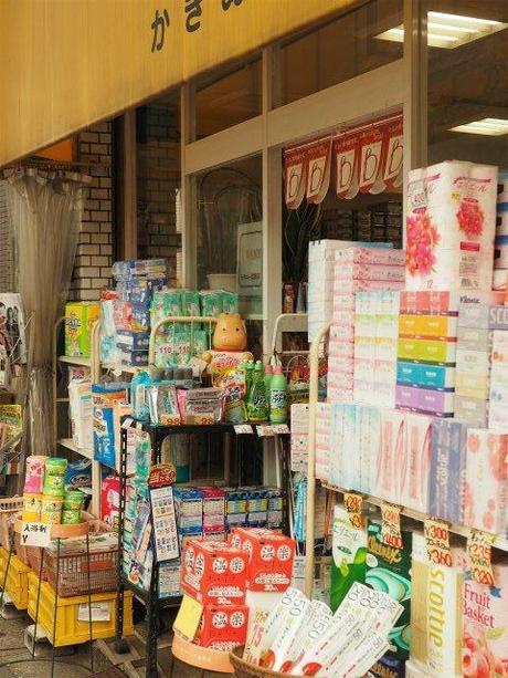 P1050006 再開発に消えゆく下町，東池袋 / Higashi Ikebukuro, unpretentious streets and houses are disappearing