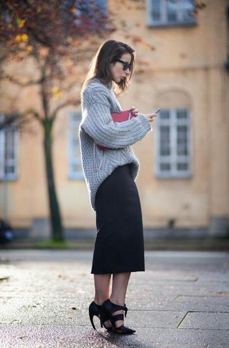 slouchy-gray-sweater-black-midi