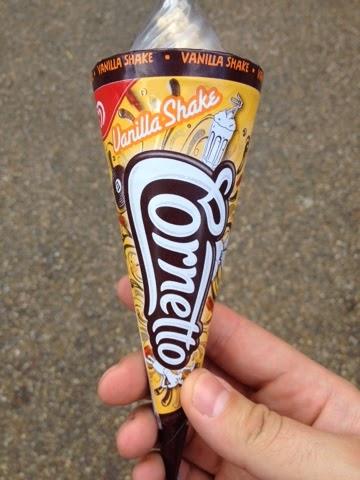 Today's Review: Vanilla Shake Cornetto