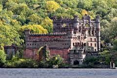 Farm-To-Table Dinner on Bannerman's Island with Chefs' Consortium
