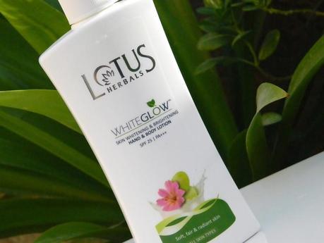 Lotus Herbals Whiteglow Hand and Body Lotion Review (3)
