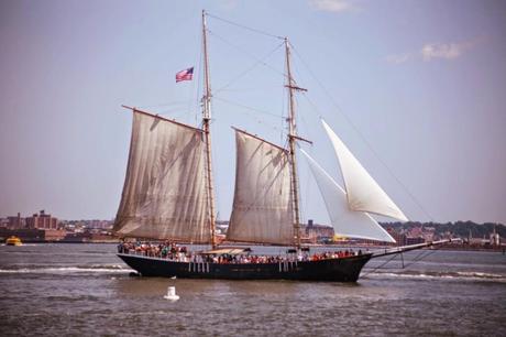 Statue Of Liberty, Liberty Island, New York City, Tanvii.com