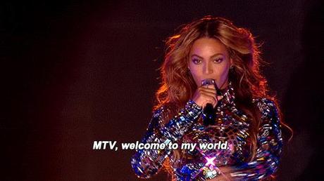 Beyoncé Shuts The VMA’s Down With Amazing Performance