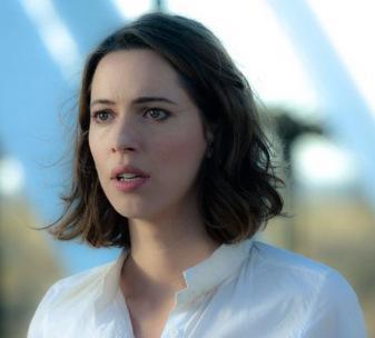 Transcendence (2014) hall