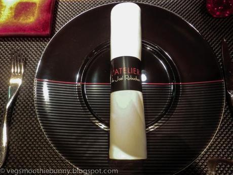 Tokyo Autumn Trip 2013: What to eat in Tokyo: L'atelier de Joel Robuchon in Roppongi Tokyo Autumn Trip 2013: What to eat in Tokyo: L'atelier de Joel Robuchon in Roppongi