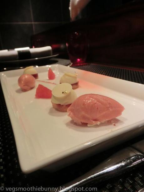 Tokyo Autumn Trip 2013: What to eat in Tokyo: L'atelier de Joel Robuchon in Roppongi Tokyo Autumn Trip 2013: What to eat in Tokyo: L'atelier de Joel Robuchon in Roppongi