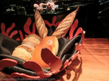 Tokyo Autumn Trip 2013: What to eat in Tokyo: L'atelier de Joel Robuchon in Roppongi Tokyo Autumn Trip 2013: What to eat in Tokyo: L'atelier de Joel Robuchon in Roppongi