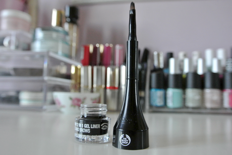 The Body Shop Smoky 2 in 1 Gel Liner