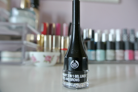 The Body Shop Smoky 2 in 1 Gel Liner