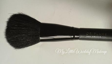 Oriflame Professional Powder Brush Review