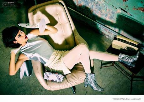 ADRIANA LIMA FOR ELLEN VON UNWERTH SHOOT IN VOGUE BRAZIL