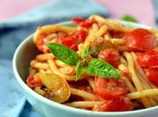 Pasta with Fresh Tomato Sauce