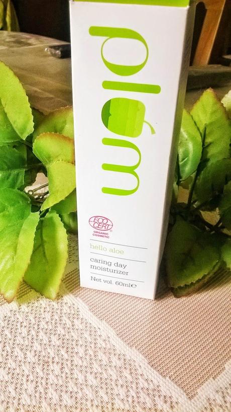 Plum Hello Aloe Caring Day Moisturizer Review