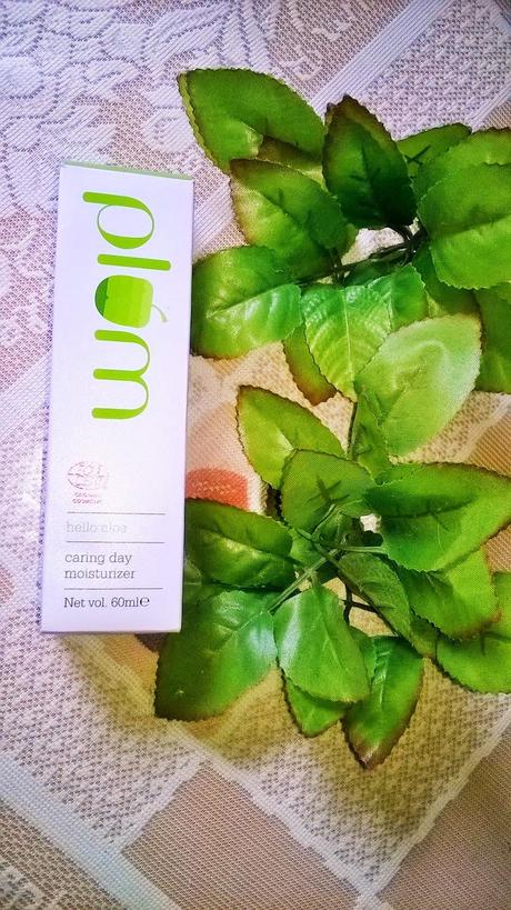 Plum Hello Aloe Caring Day Moisturizer Review