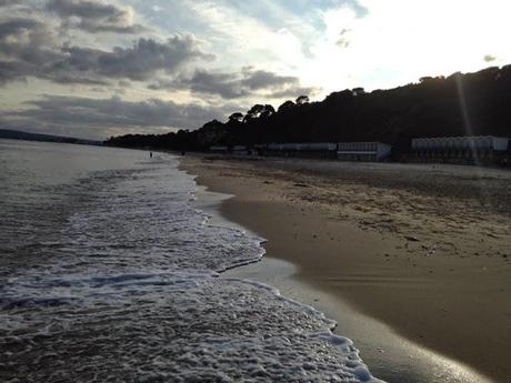 Life | Beach Hut & Red Arrows