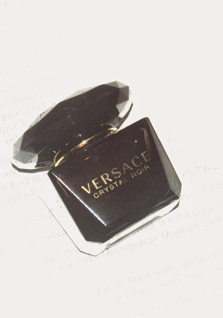 Versace Crystal Noir Eau de Parfum Reviews