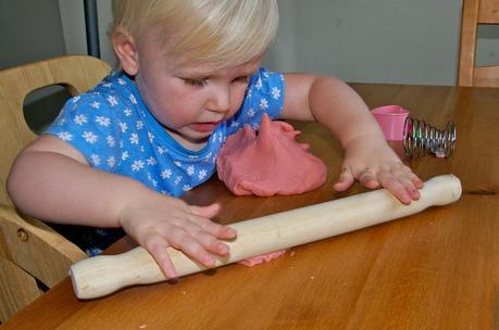 Play doh; the lifesaver!