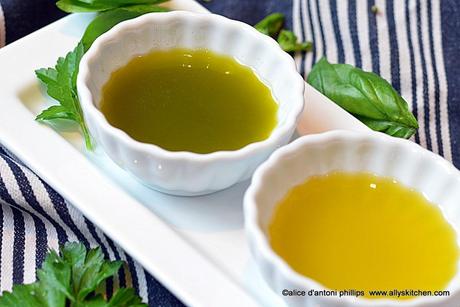 ~emerald green dipping olive oil~