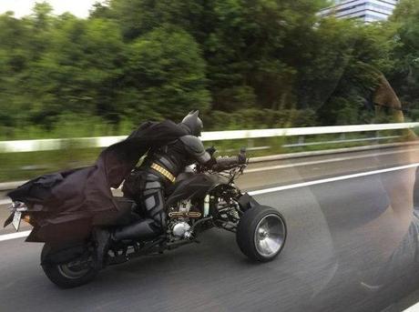 Real-Life Batman in Japan Rides His Bat-Trike On Highway During the Day batman-japan-3