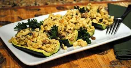 Scrambled Eggs in Zucchini Boats