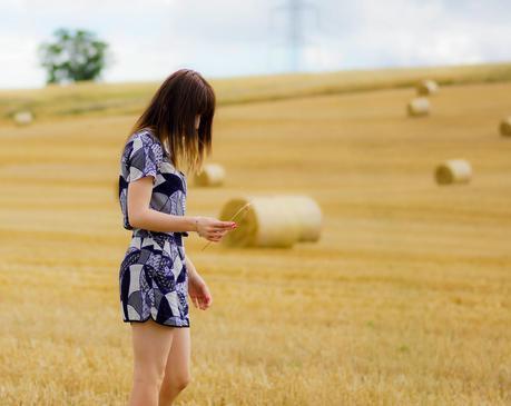 Hello Freckles Hay Bales Harvest OOTD 5