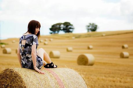 Hello Freckles Hay Bales Harvest OOTD 6