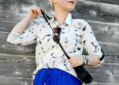 marbled fabric, blouse, oasap, catie beatty, fleur d'elise, blue, track pants, old navy, street style, seattle, arm party, coach