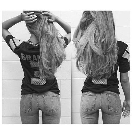 Ariana Grande Performs The National Anthem At The Seattle Seahawks Game