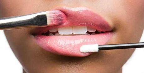 Lipstain vs. Lipstick vs. Lipgloss