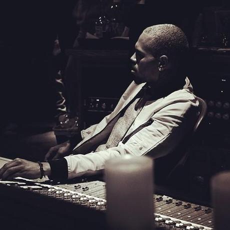 Chris Brown Talks Rihanna & More For Billboard