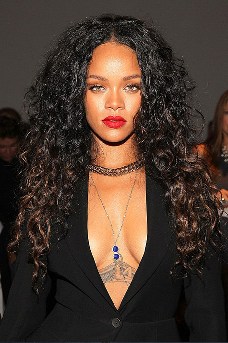 Rihanna Attends Alexander Wang’s Fashion Show